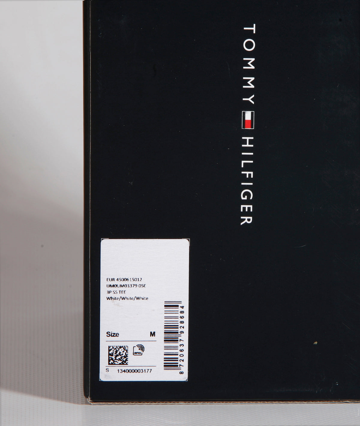 TOMMY HILFIGER Rundhals T-Shirts Kurzarm 100 % Baumwolle UM0UM03379-05E 3er Pack