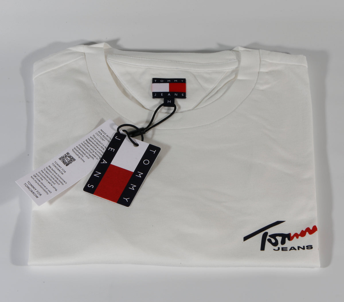 TOMMY HILFIGER T-Shirts Kurzarm Baumwolle TOMMY JEANS DM0DM22538 YBL Cremefarben