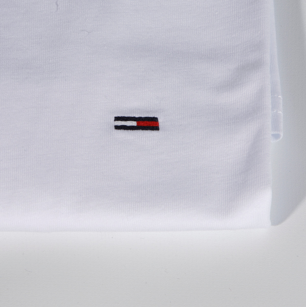 TOMMY HILFIGER T-Shirts Kurzarm Baumwolle TOMMY JEANS DM0DM04411-C44F782 Weiß